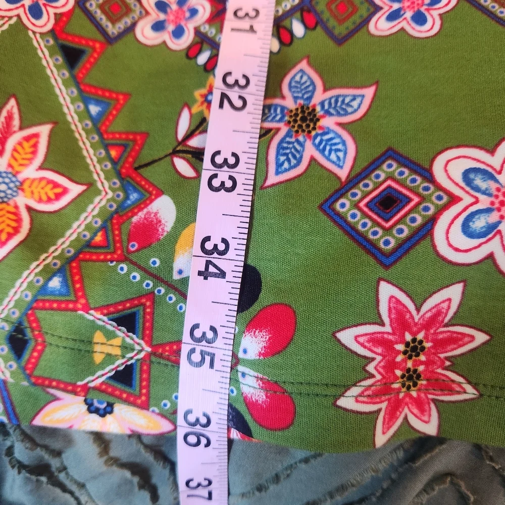 New York and Company green, red, blue, white sleeveless floral dress. Si… - Picture 6 of 11